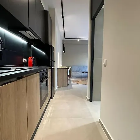 Downtown Living 3 דירה